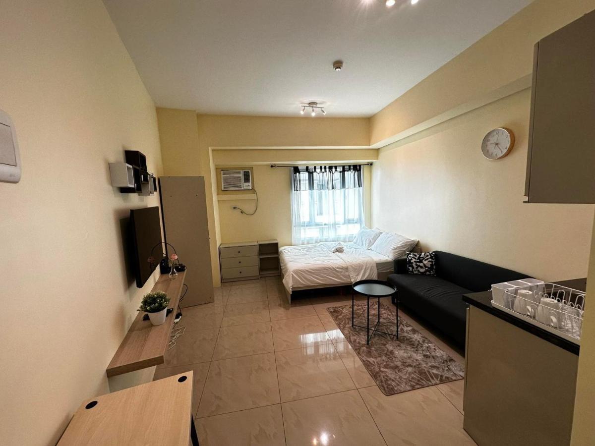 Modern Condo Living In Makati Manila Eksteriør bilde