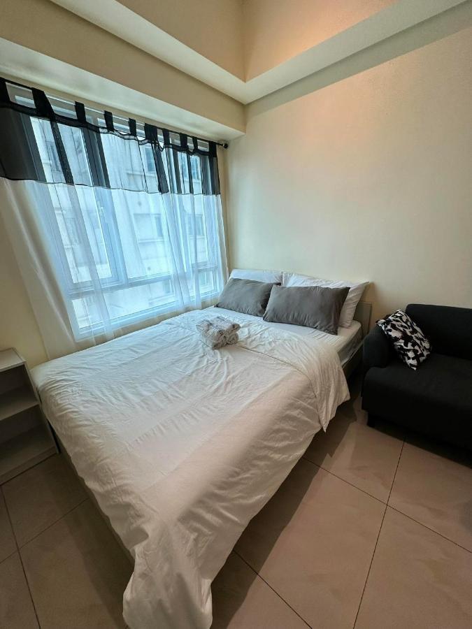 Modern Condo Living In Makati Manila Eksteriør bilde