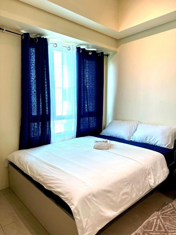 Modern Condo Living In Makati Manila Eksteriør bilde